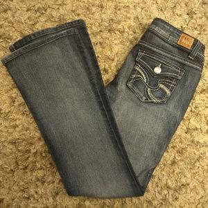 l.e.i. hipster flare jeans